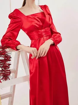 Стиль российского женского показа мод с поясом, дорогое красное платье, модное атласное платье с высокой талией
