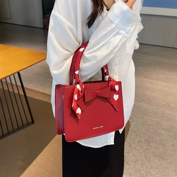 Новые модные женские сумки через плечо из искусственной кожи с текстурой красного цвета, простые женские сумки для отдыха, маленькие квадратные сумки