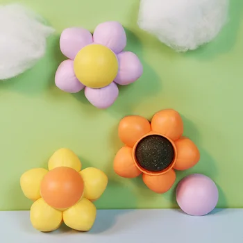Новые шарики из кошачьей мяты, самоклеящиеся, вращающиеся, для скрежещущих зубами котенков, Мятные шарики в форме цветов, игрушки для саморазвлечения домашних кошек